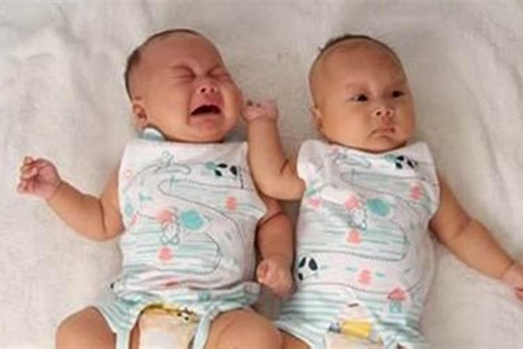 梦见别人生了双胞胎孩子预示什么预兆