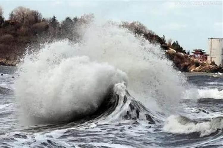 梦见大火和海水