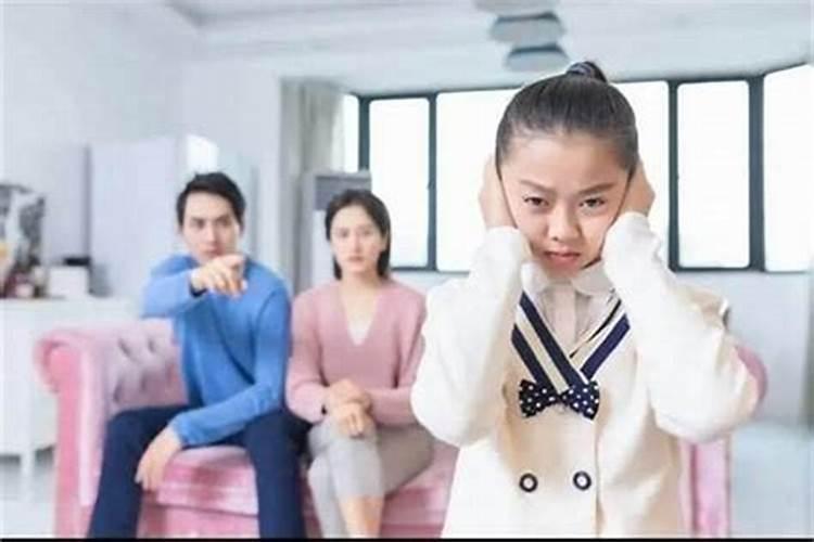 女人梦见吃猪蹄是什么预兆