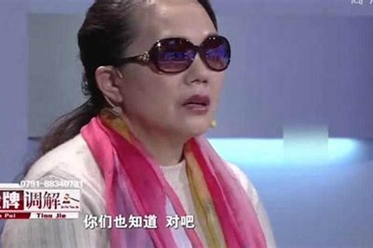 梦见一个上吊的女人