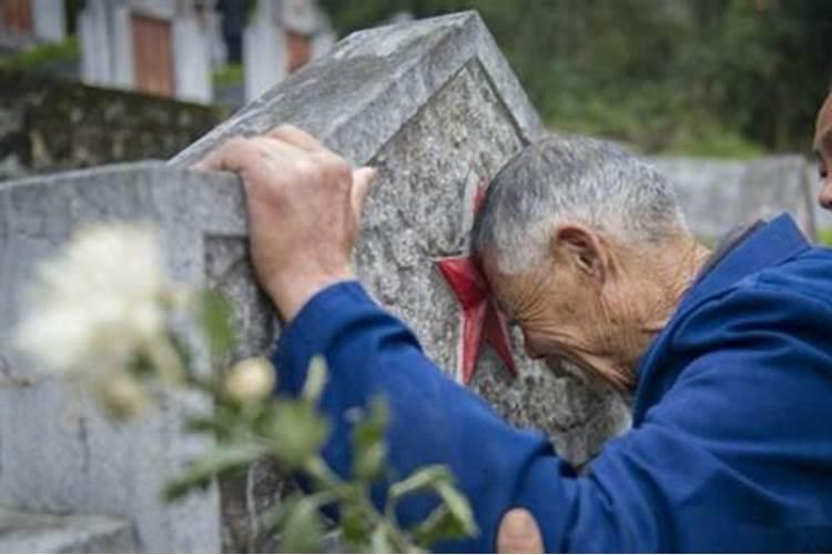 梦到死去的外婆是什么寓意和象征呢女生