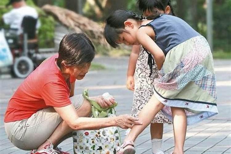 女人梦见虫子咬自己什么预兆