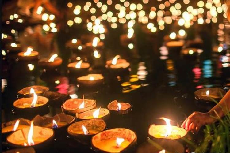 广西南宁市中元节祭祖