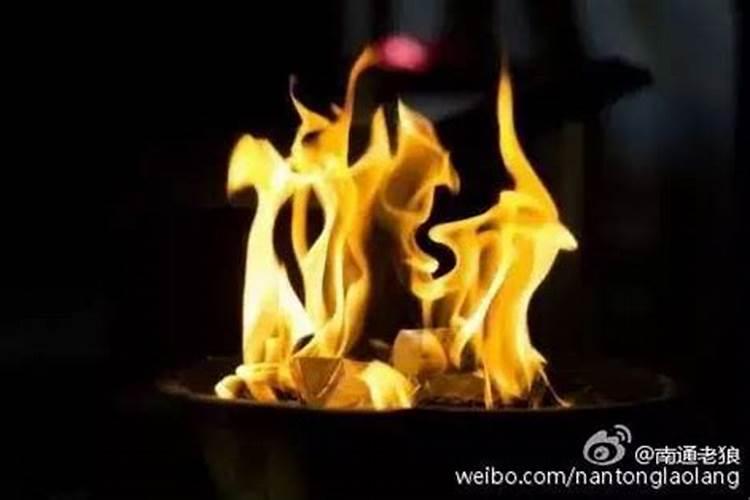 犯太岁2022带什么吉祥饰物最好呢