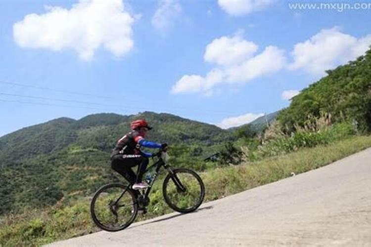 梦见死去的亲人是什么意思爸爸