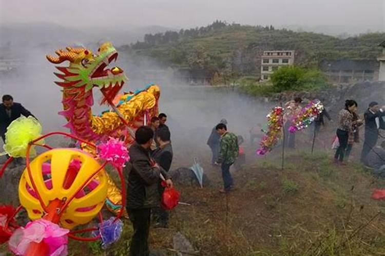 清明祭扫湖南