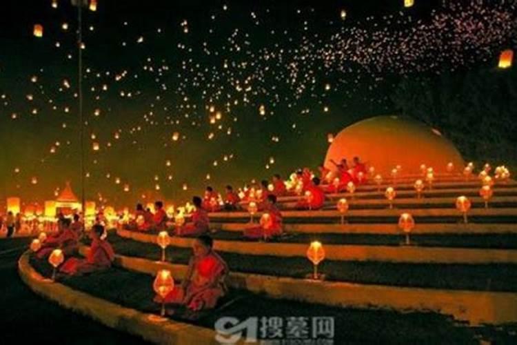 益阳中元节祭拜