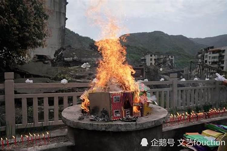 清明当天祭拜