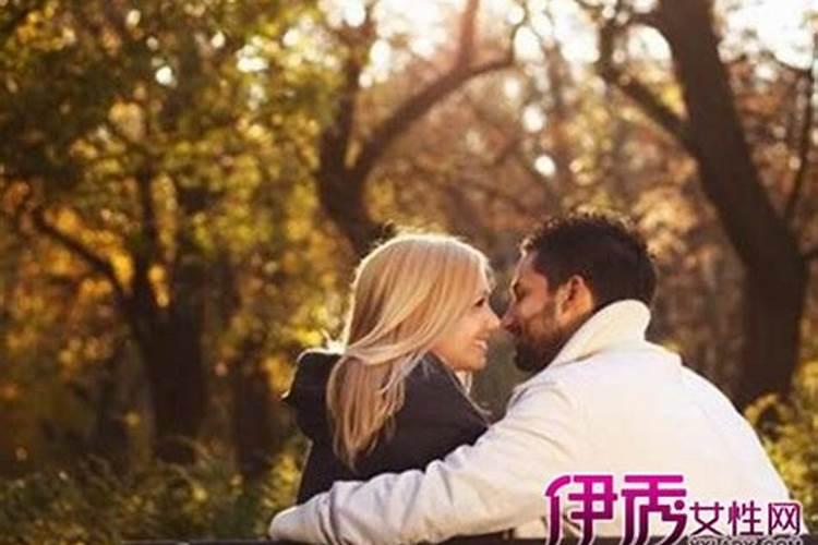 梦见别人结婚又死了是咋回事