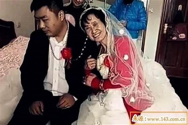 什么八字女人嫁二婚男人