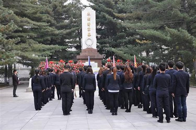 哈尔滨七月十五祭扫