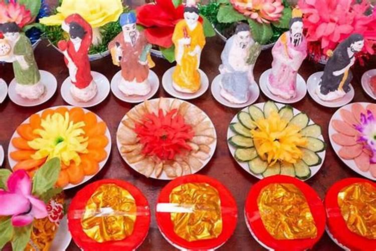 中元节祭奠父母摆多少供品