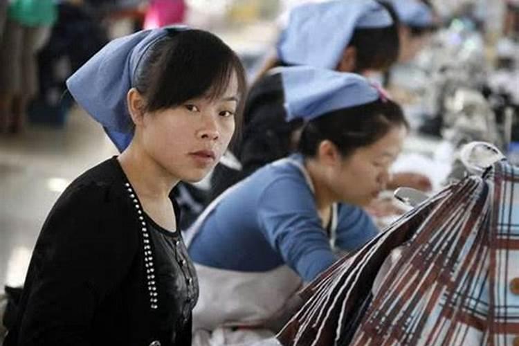 已婚女人梦见自己打工干活好不好