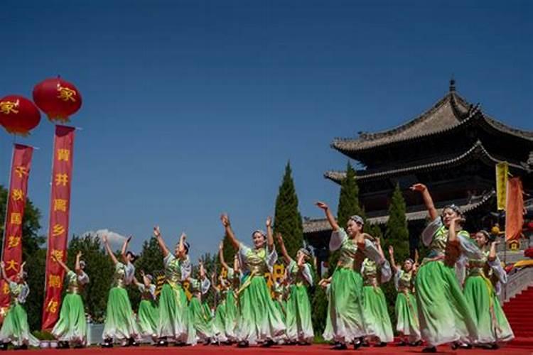 华阳市中元节祭祖