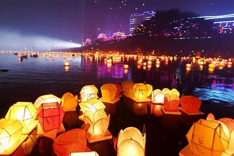 中元节祭祀行礼