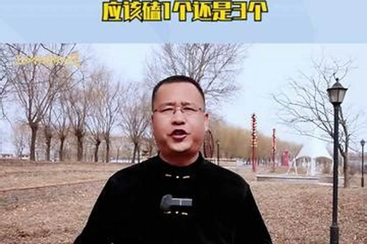 梦见家人在一起拜祖先磕头磕几个头