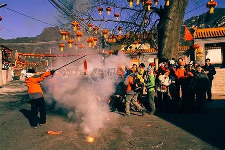 清明祭奠花炮