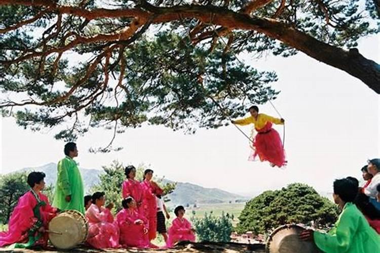 朝鲜族中秋节风俗是什么