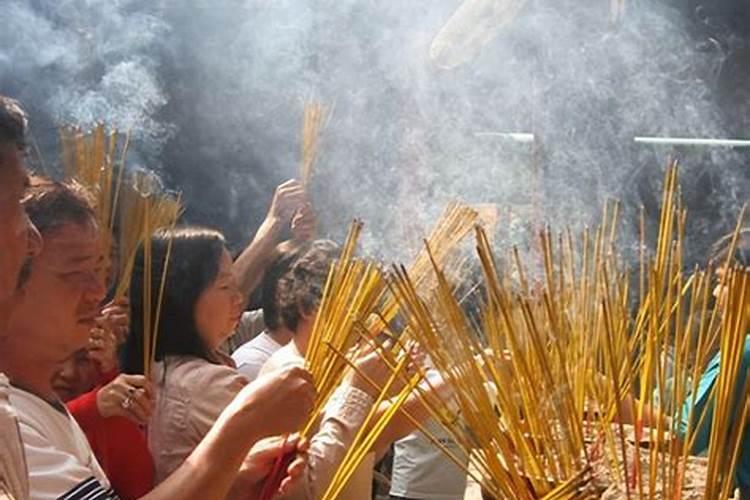 除夕家里敬香祭祖禁忌