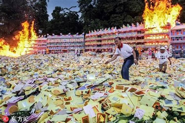 印尼鬼节祭品