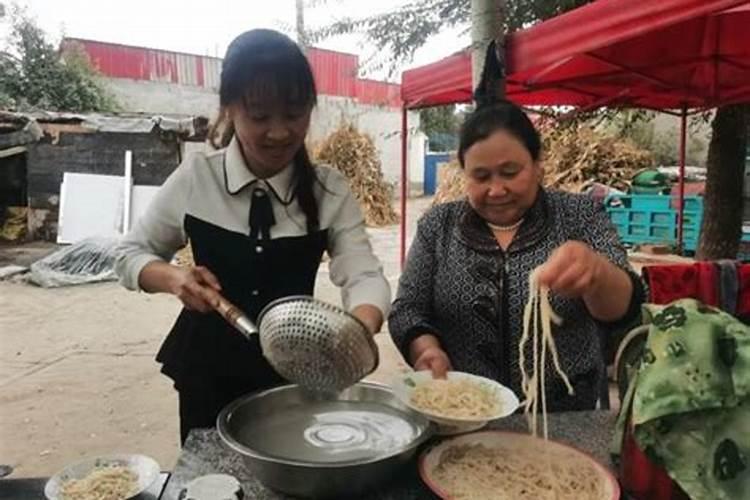 连续梦到老家的房子和亲人