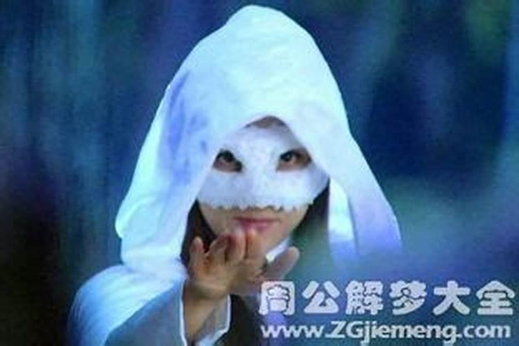 梦见女人来追我什么预兆