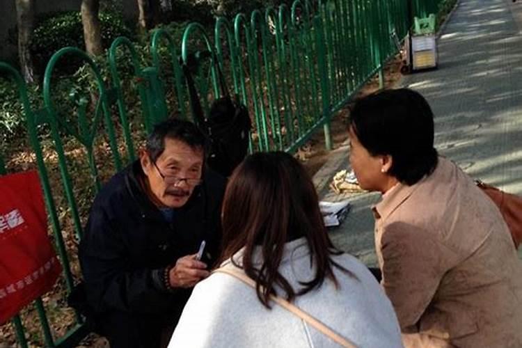 梦见自己在加油站加油好不好