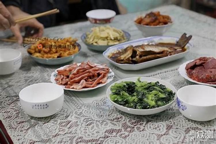 中元节祭祖吃什么