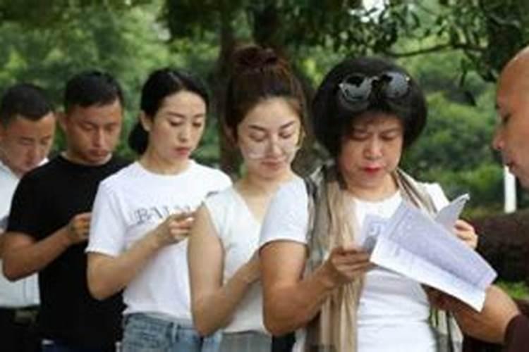 梦见房子漏雨是什么征兆解梦女性