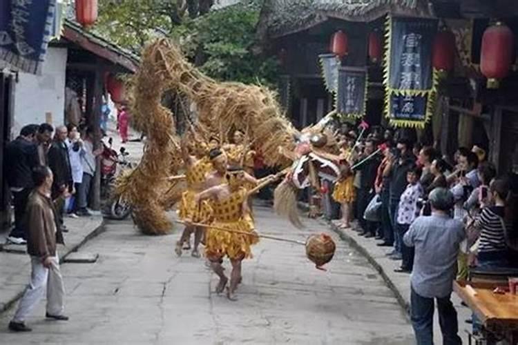 做梦梦到好多小学生在一起玩