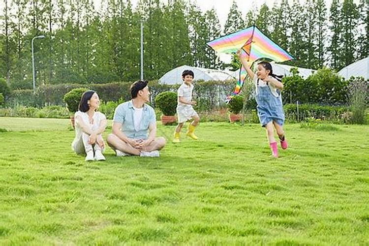 梦见离婚的老婆和孩子孩子在一起