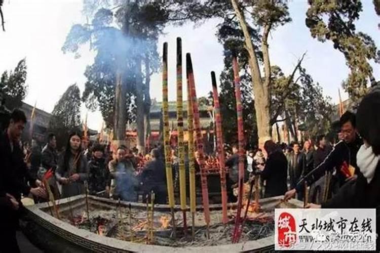 正月十五焚香祭祖