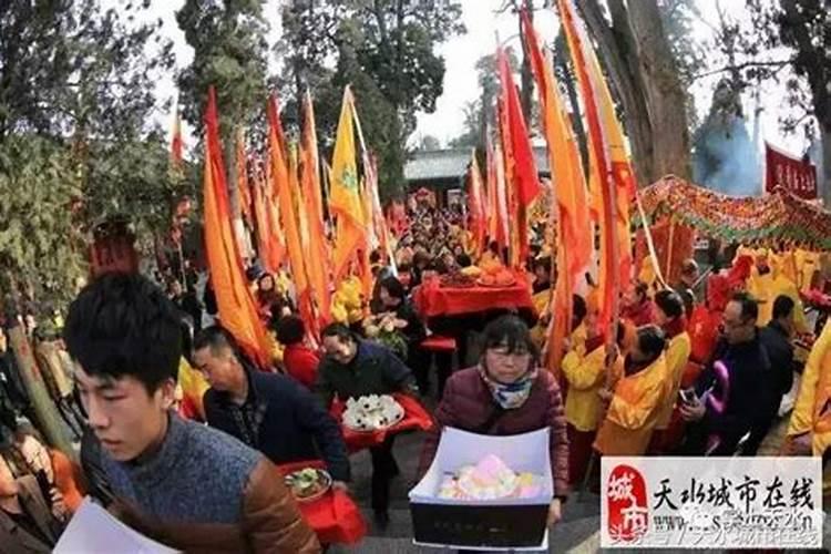 正月十五焚香祭祖