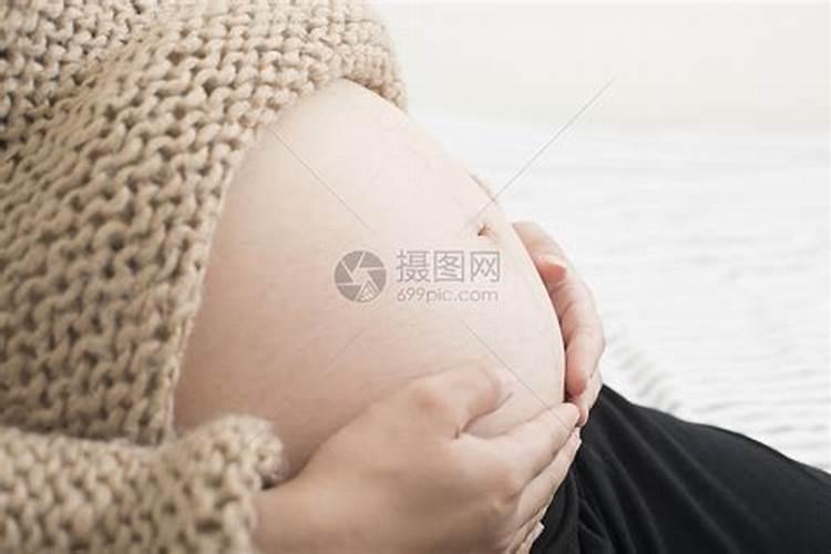 梦见妻子与别人在一起