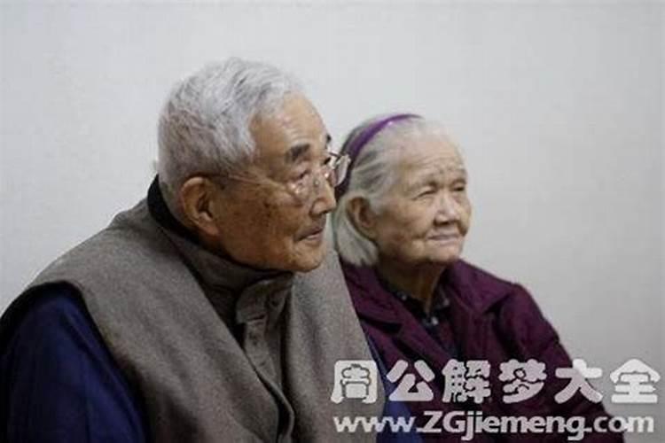 梦见死去的妈妈死了