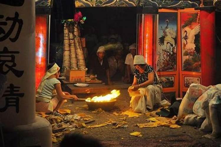 中元节祭奠哀思